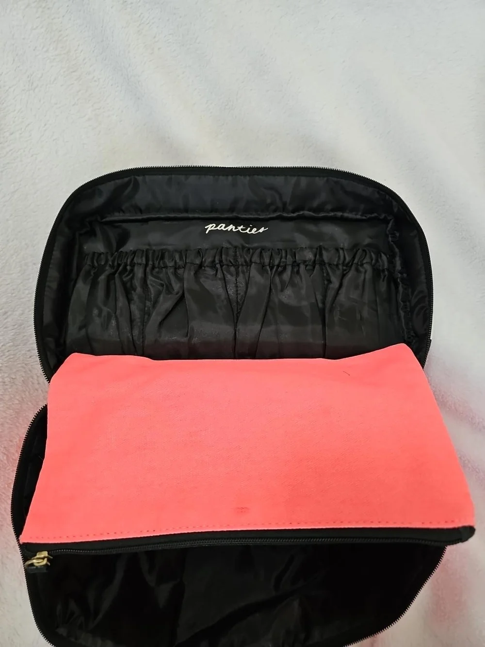 Victoria's Secret NWT Travel Train Case Pink Stripe Makeup Cosmetic Organizer